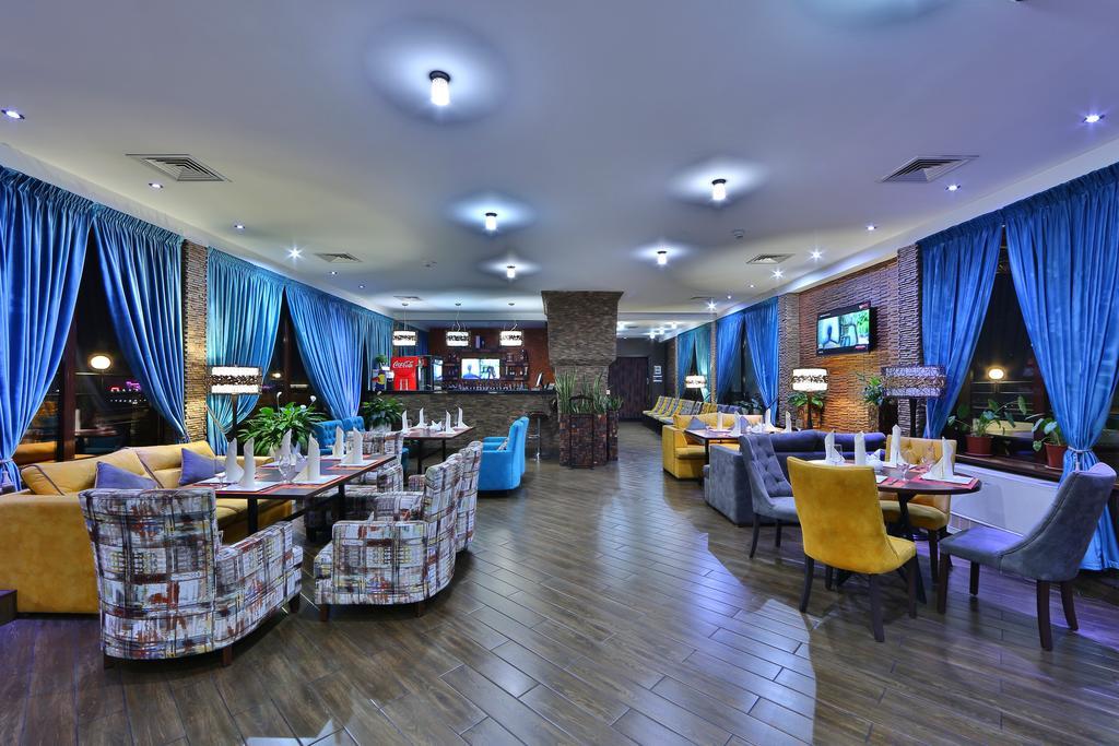 Damas International Hotel Bishkek Luaran gambar