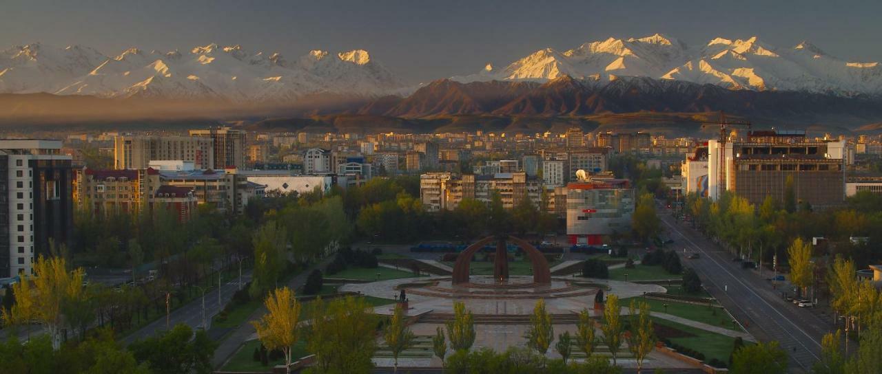 Damas International Hotel Bishkek Luaran gambar